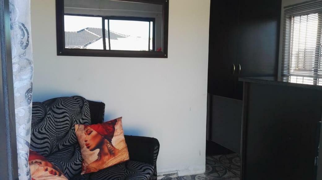 Fourties Guest House Phalaborwa Bagian luar foto